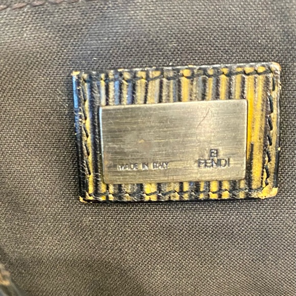 Authentic Fendi Baguette!! 💯 % - Picture 5 of 14